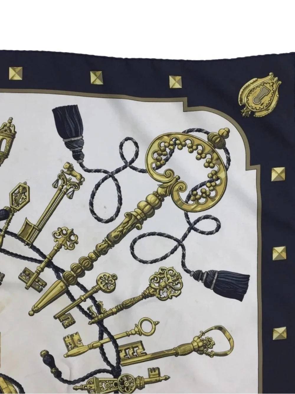 Hermes LES CLES Silk Scarf Carré 90 Black White Hand Rolled Made in France